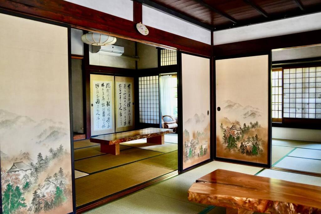 佐渡島に残る築130年の伝統的な古民家｜東夢 Villa Sado Exterior photo