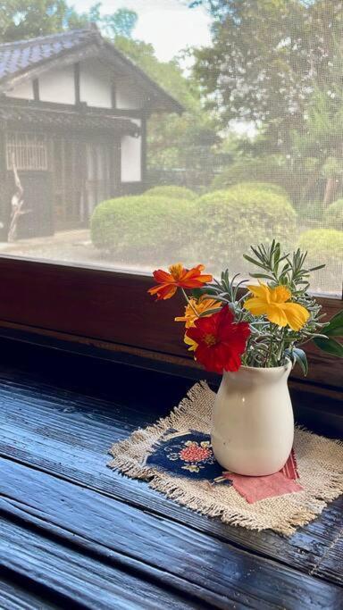佐渡島に残る築130年の伝統的な古民家｜東夢 Villa Sado Exterior photo